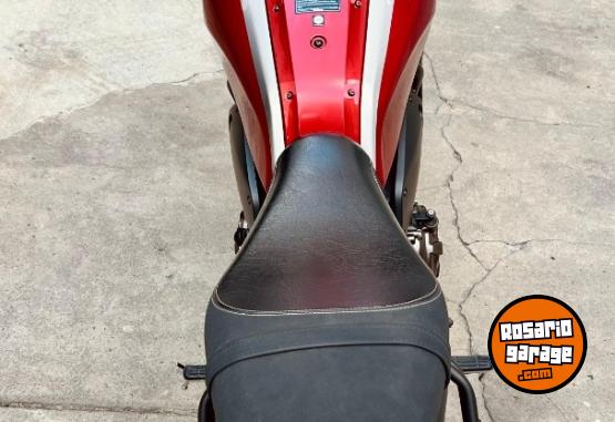 Motos - Yamaha XSR 700 2018 Nafta 11500Km - En Venta