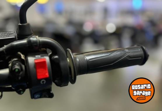 Motos - Yamaha NK 400 2024 Nafta 4700Km - En Venta