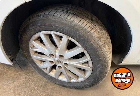 Autos - Renault Fluence Dinamyke Pk 1.6 2016 GNC 200000Km - En Venta