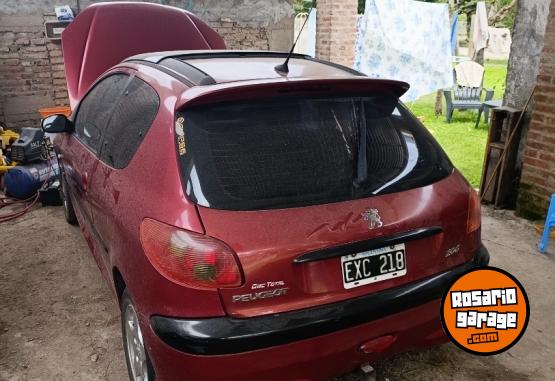 Autos - Peugeot 206 xs 2005 Nafta 125000Km - En Venta