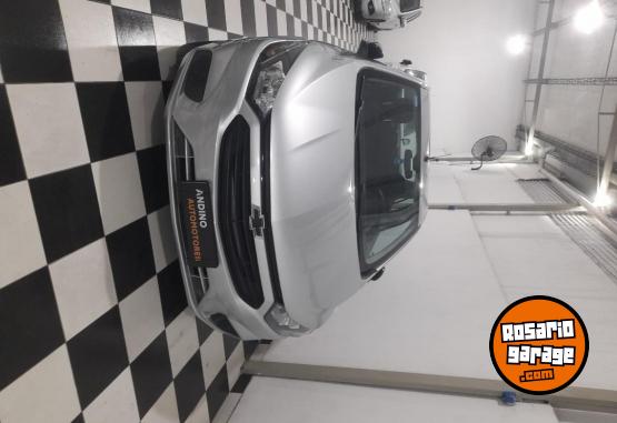 Autos - Chevrolet Prisma 2023 Nafta 28000Km - En Venta