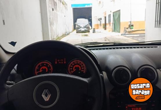 Autos - Renault Sandero Expression 2013 Nafta 135000Km - En Venta