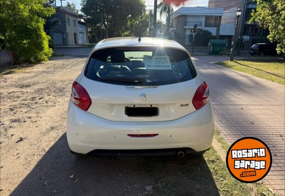 Autos - Peugeot 208 FELINE PACK CUIR 2014 Nafta 138300Km - En Venta