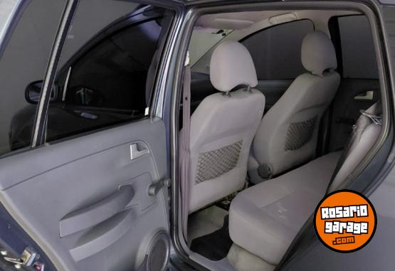 Autos - Volkswagen Suran 2009 Nafta 181000Km - En Venta