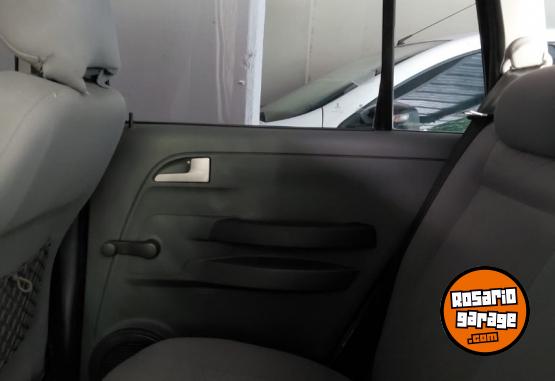 Autos - Volkswagen Suran 2009 Nafta 181000Km - En Venta