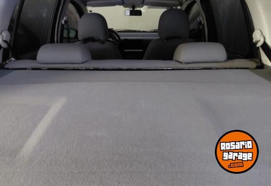 Autos - Volkswagen Suran 2009 Nafta 181000Km - En Venta