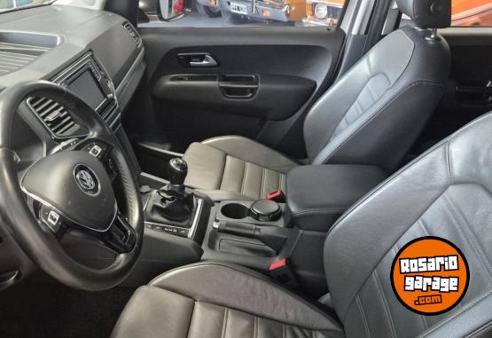 Camionetas - Volkswagen Amarok Higline 4x4 2017 Diesel 68000Km - En Venta