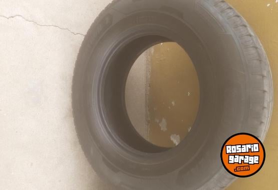 Accesorios para Autos - Vendo cubiertas 225 75 16 muy buenas - En Venta
