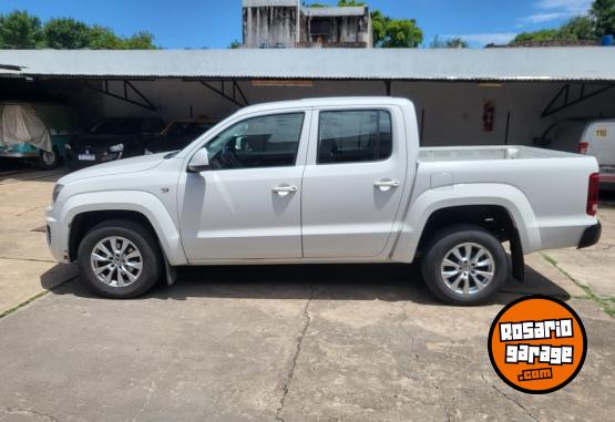 Camionetas - Volkswagen Amarok 2021 Diesel 140000Km - En Venta
