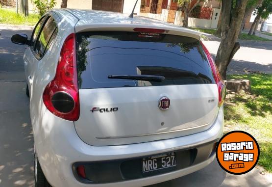 Autos - Fiat Palio essence 2014 Nafta 180000Km - En Venta