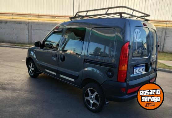 Utilitarios - Renault Kangoo 2018 GNC 110000Km - En Venta