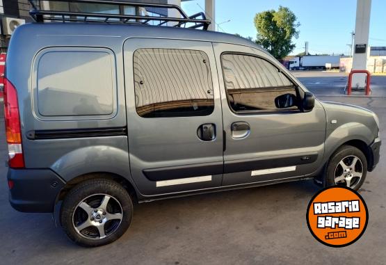 Utilitarios - Renault Kangoo 2018 GNC 110000Km - En Venta