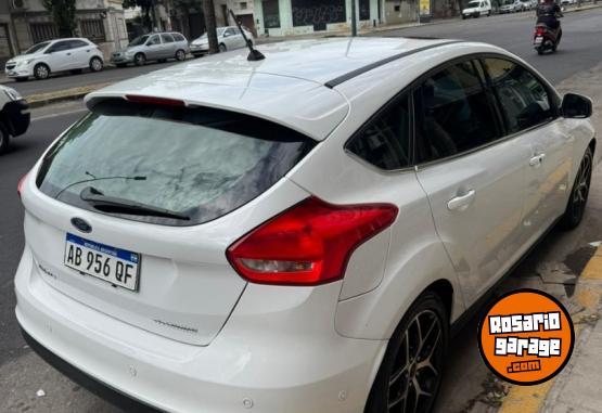 Autos - Ford Focus 2017 Nafta 129000Km - En Venta