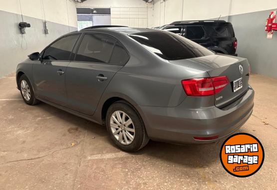 Autos - Volkswagen VENTO ADVANCE SUMMER 2.0 2016 Nafta 140000Km - En Venta