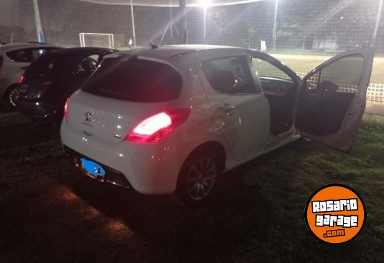 Autos - Peugeot 308 ALLURE 2013 Nafta 105000Km - En Venta