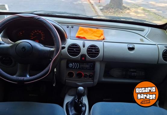 Utilitarios - Renault Kangoo 2012 Nafta 82000Km - En Venta