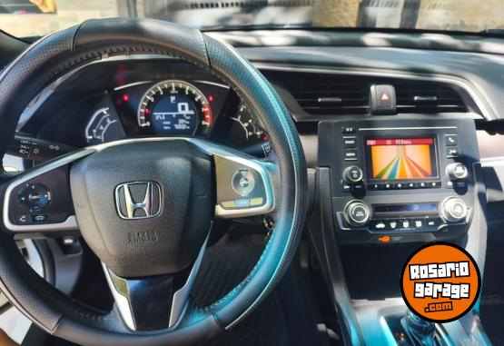 Autos - Honda Civic EX 2017 Nafta 117000Km - En Venta