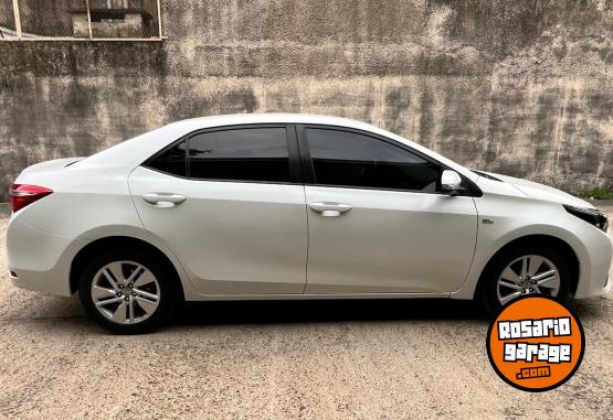 Autos - Toyota COROLLA XEI CVT 2015 Nafta 120000Km - En Venta
