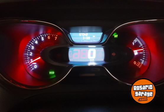 Autos - Renault Captur 2018 Nafta 57400Km - En Venta