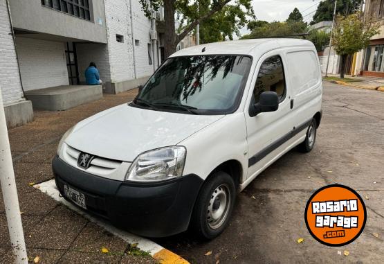 Utilitarios - Peugeot Parnert confort 1.4 2014 GNC 175000Km - En Venta