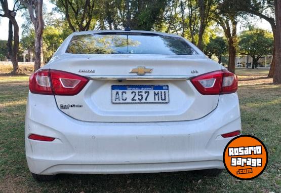 Autos - Chevrolet Cruze LTZ + (plus) 2018 Nafta 92000Km - En Venta