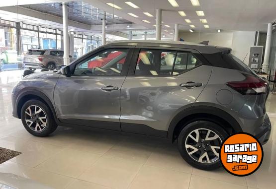 Autos - Nissan Kicks Play 2026 Nafta 0Km - En Venta