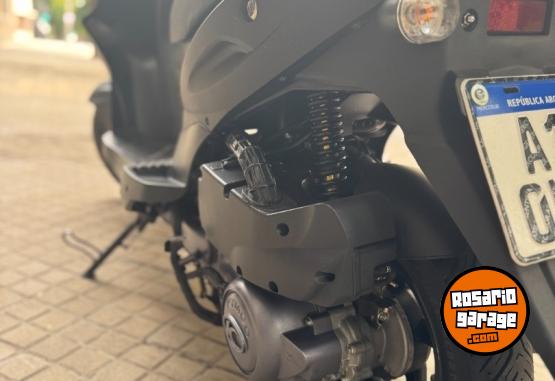 Motos - Kymco Agility 125 2023 Nafta 18500Km - En Venta
