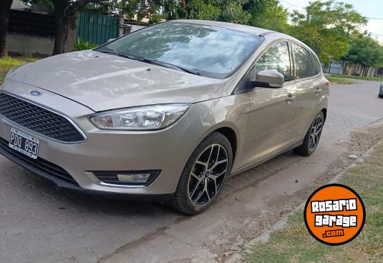 Autos - Ford Focus 3 2015 Nafta 173000Km - En Venta