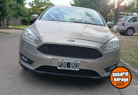 Autos - Ford Focus 3 2015 Nafta 173000Km - En Venta