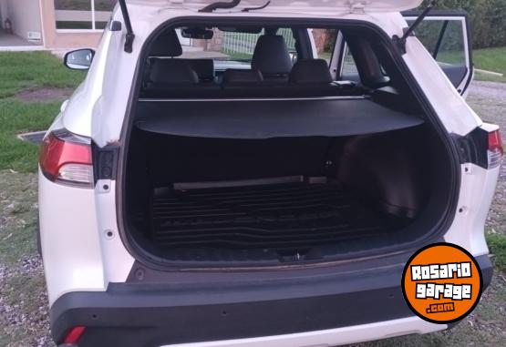 Autos - Toyota CorollaCross 2.0 Seg Cvt 2024 Nafta 29500Km - En Venta