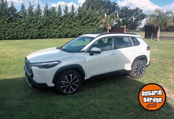 Autos - Toyota CorollaCross 2.0 Seg Cvt 2024 Nafta 32500Km - En Venta