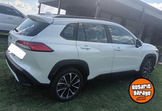 Autos - Toyota CorollaCross 2.0 Seg Cvt 2024 Nafta 32500Km - En Venta
