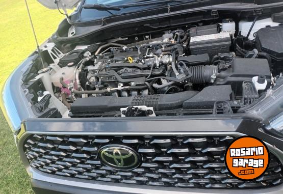 Autos - Toyota CorollaCross 2.0 Seg Cvt 2024 Nafta 32500Km - En Venta
