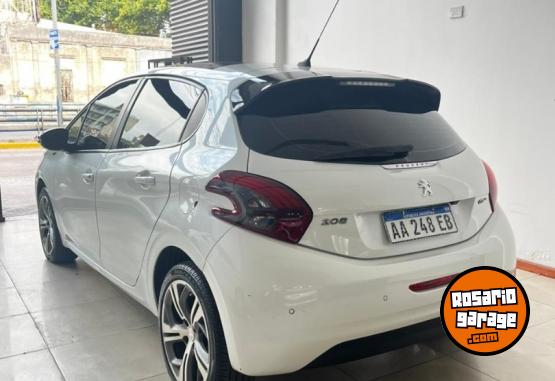 Autos - Peugeot 208 GT 2016 Nafta 60000Km - En Venta