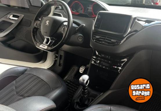Autos - Peugeot 208 GT 2016 Nafta 60000Km - En Venta