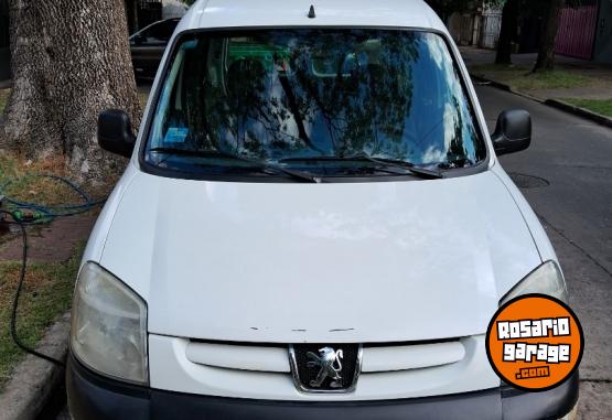 Utilitarios - Peugeot Partner 2015 Diesel 20Km - En Venta
