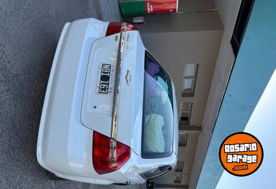 Autos - Chevrolet Aveo 2013 GNC 111111Km - En Venta