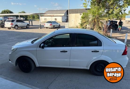 Autos - Chevrolet Aveo 2013 GNC 111111Km - En Venta