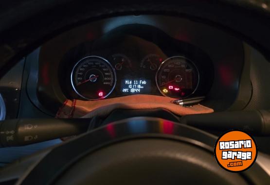 Autos - Fiat Grand Siena 2015 GNC 101718Km - En Venta