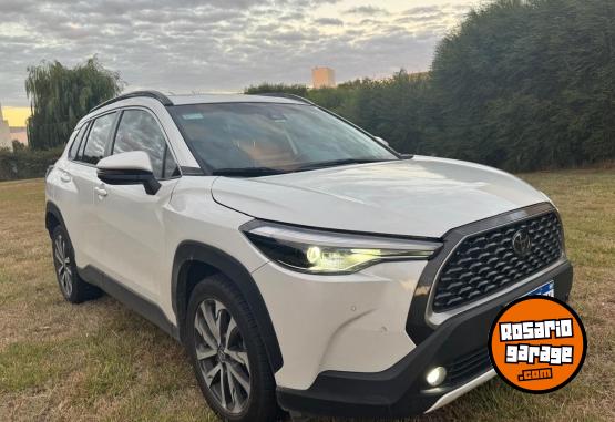 Autos - Toyota Corolla Cross SEG 2022 Nafta 59000Km - En Venta