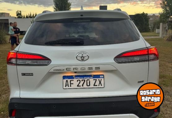 Autos - Toyota Corolla Cross SEG 2022 Nafta 59000Km - En Venta