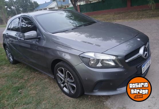 Autos - Mercedes Benz A 200 2016 Nafta 121100Km - En Venta
