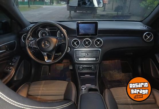 Autos - Mercedes Benz A 200 2016 Nafta 121100Km - En Venta