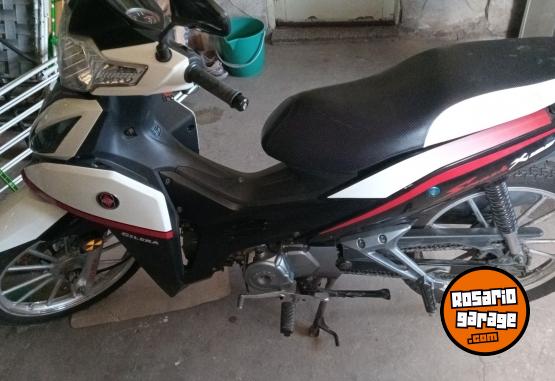 Motos - Gilera 125 2023 Nafta 4900Km - En Venta