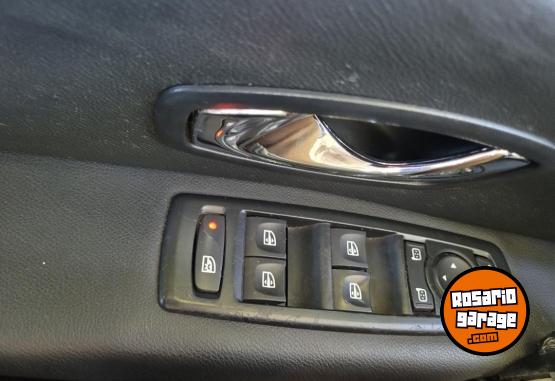 Autos - Renault Megane 3 privilege 2012 Nafta 225000Km - En Venta