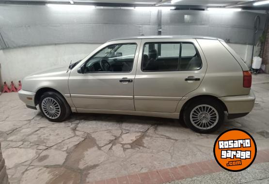 Autos - Volkswagen Golf mk3 1996 Nafta 200000Km - En Venta