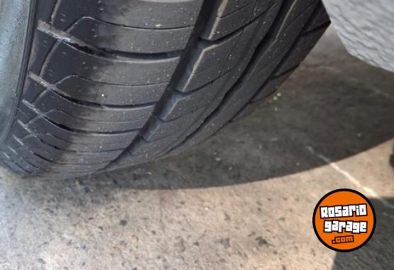 Autos - Volkswagen UP! 1.0 MPI 3 PUERTAS 2015 Nafta 78000Km - En Venta