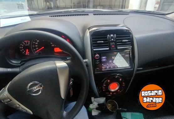 Autos - Nissan March Advance Mediatech 2019 Nafta 119000Km - En Venta