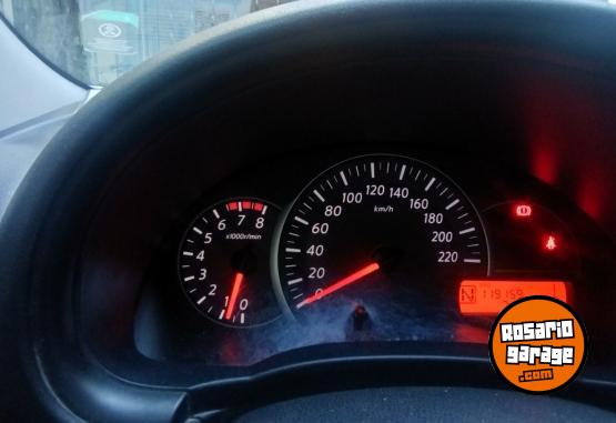Autos - Nissan March Advance Mediatech 2019 Nafta 119000Km - En Venta