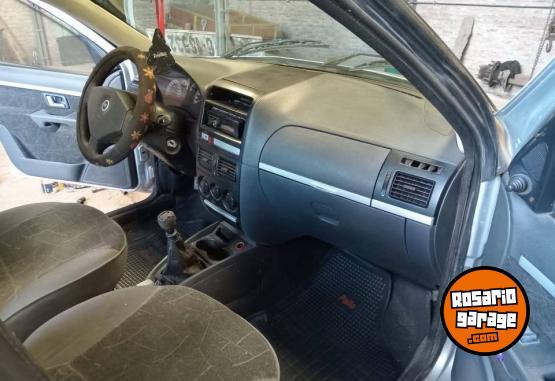 Autos - Fiat Siena ELX 2005 GNC 11111Km - En Venta